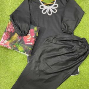 Elegant Black 3-Piece Embroidered Suit with Floral Chiffon Dupatta 🌸🖤