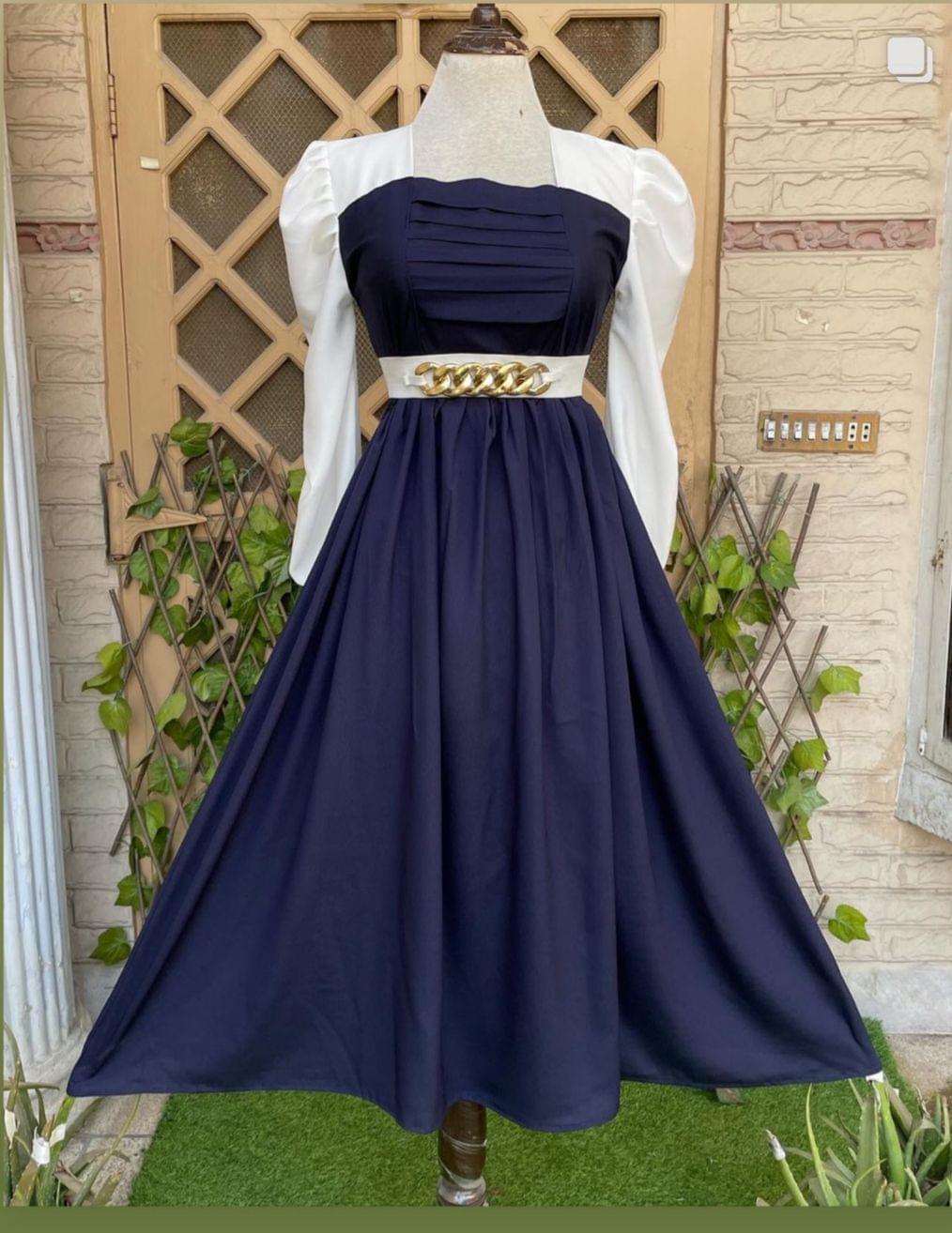 Black & White Contrast Maxi Dress with Statement Sleeves - Image 2